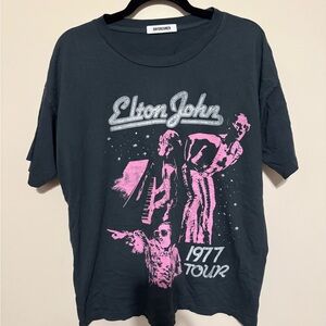 Elton John daydreamer tee